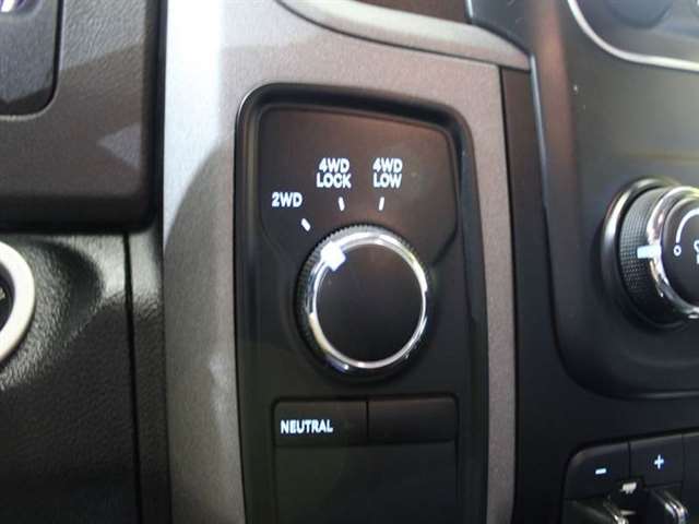 2014 RAM Ram Pickup 1500 4x4 Tradesman 4dr Quad Cab 6.3 ft. SB Pickup